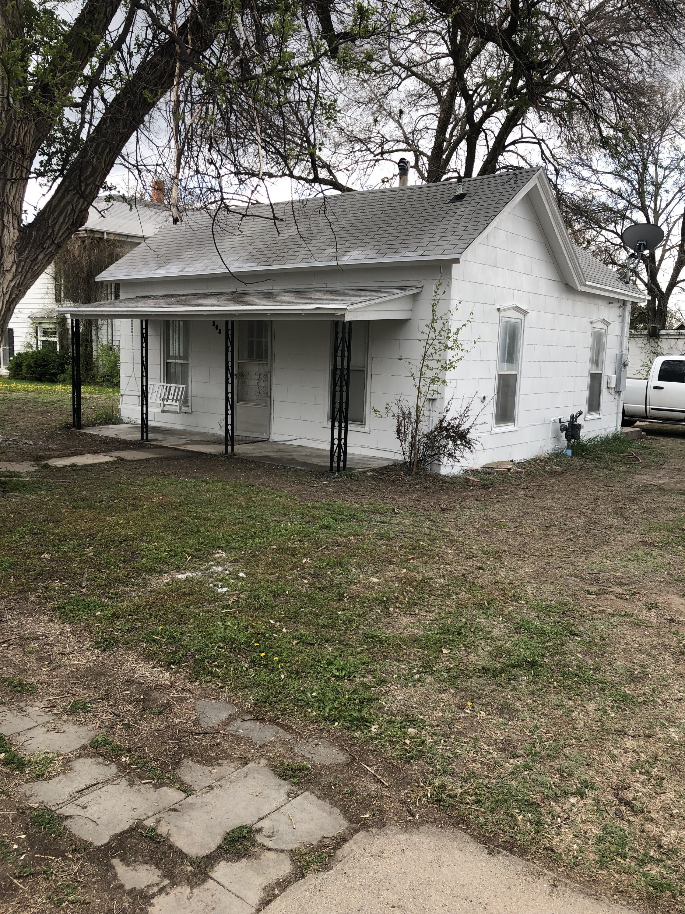 208 East L Street